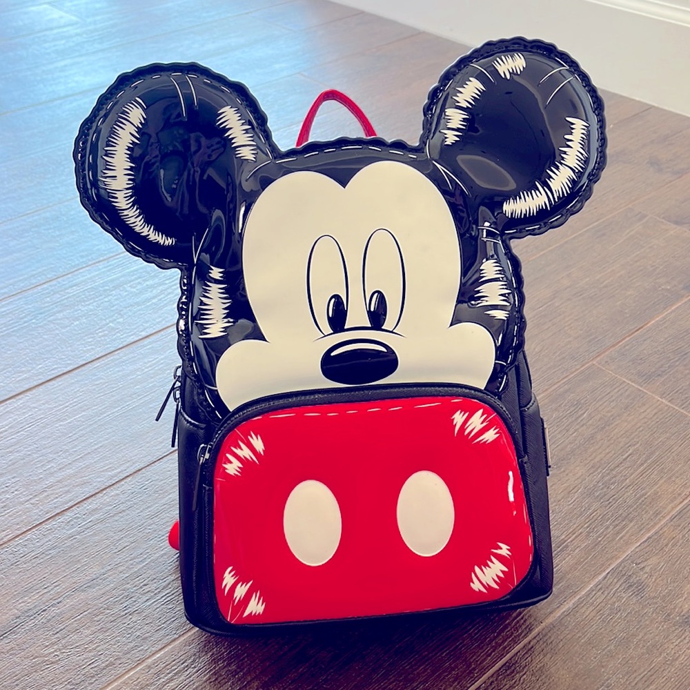 LOUNGEFLY DISNEY MICKEY MOUSE MYLAR BALLOON BACKPACK! NWT! ❤️❤️❤️
